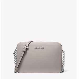 MICHAEL KORS CROSSBODY... NEW WITH TAGS